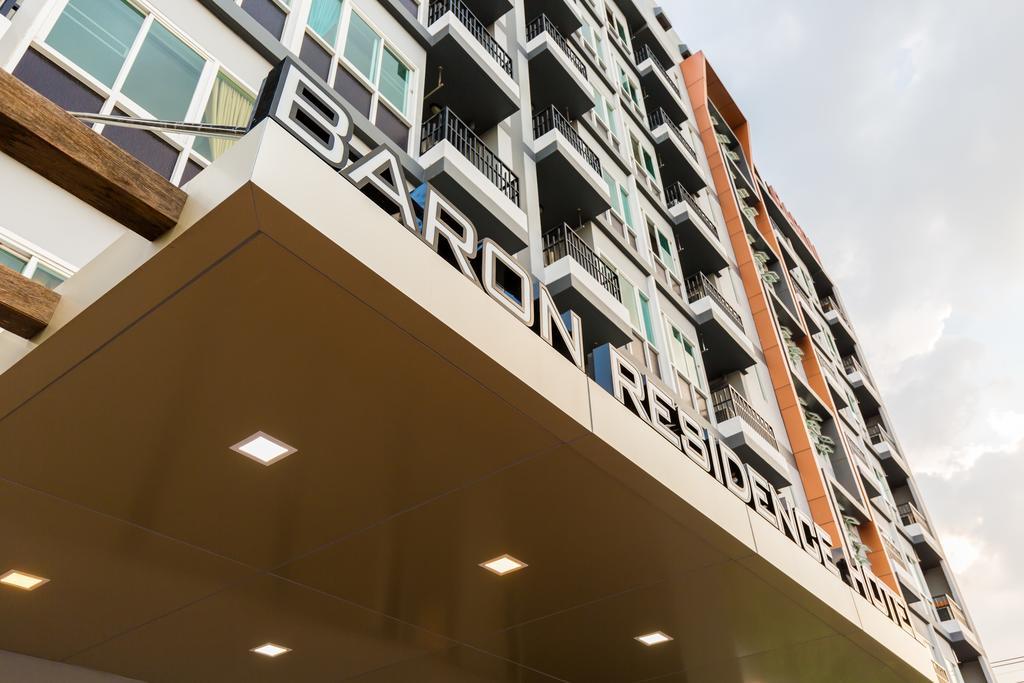 Baron Residence Bangkok Exterior foto