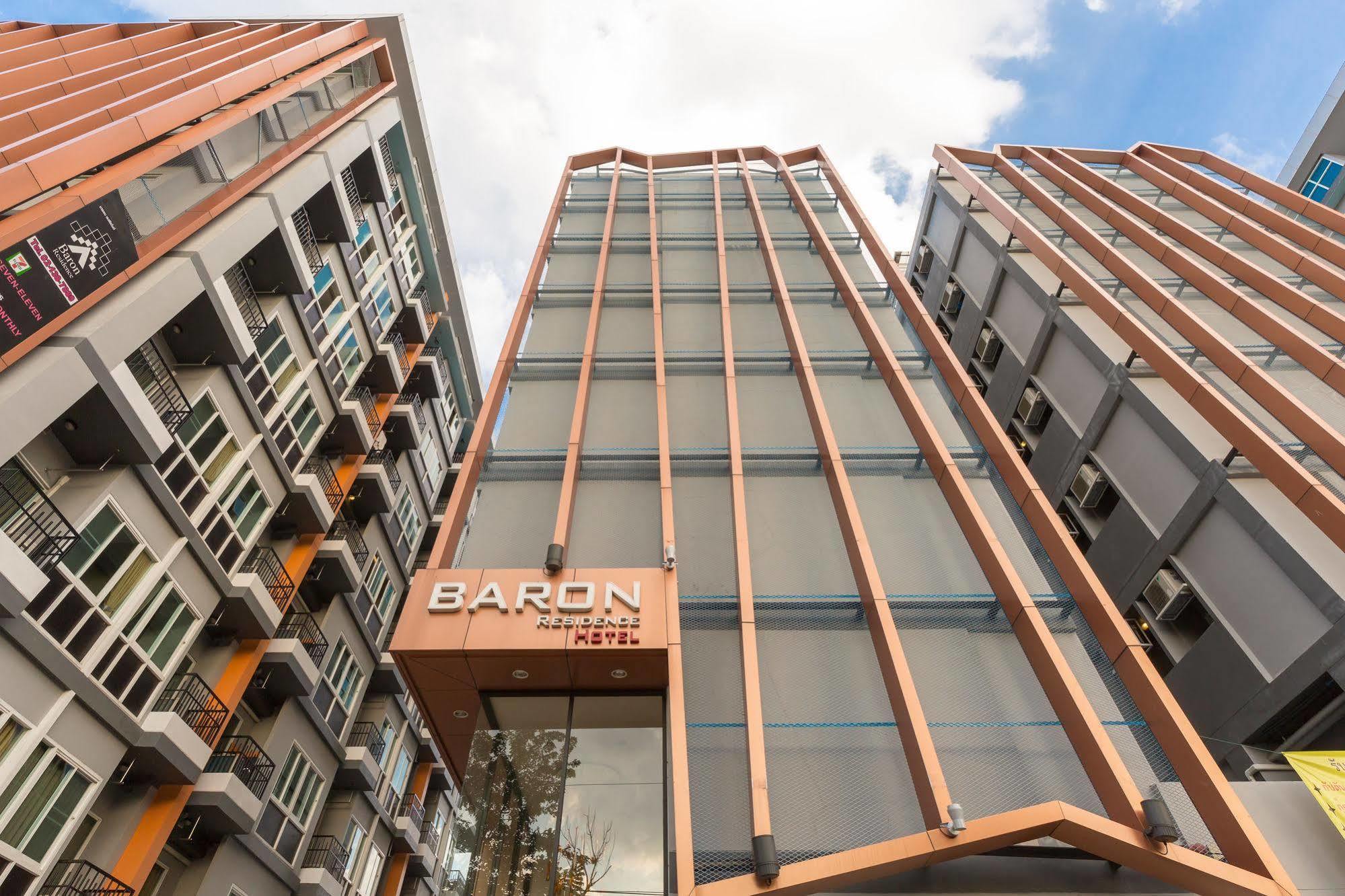 Baron Residence Bangkok Exterior foto